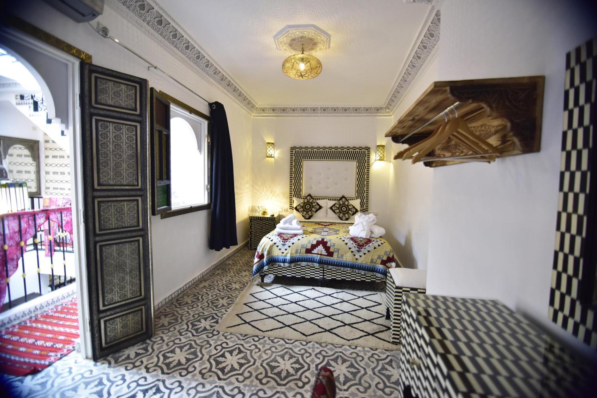 Zoco Riad Tanger Exterior foto
